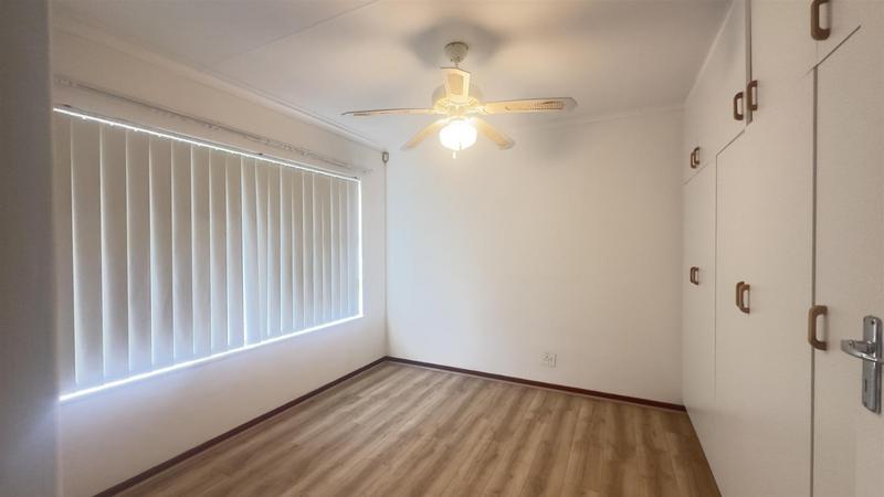 3 Bedroom Property for Sale in Fraaiuitsig Western Cape